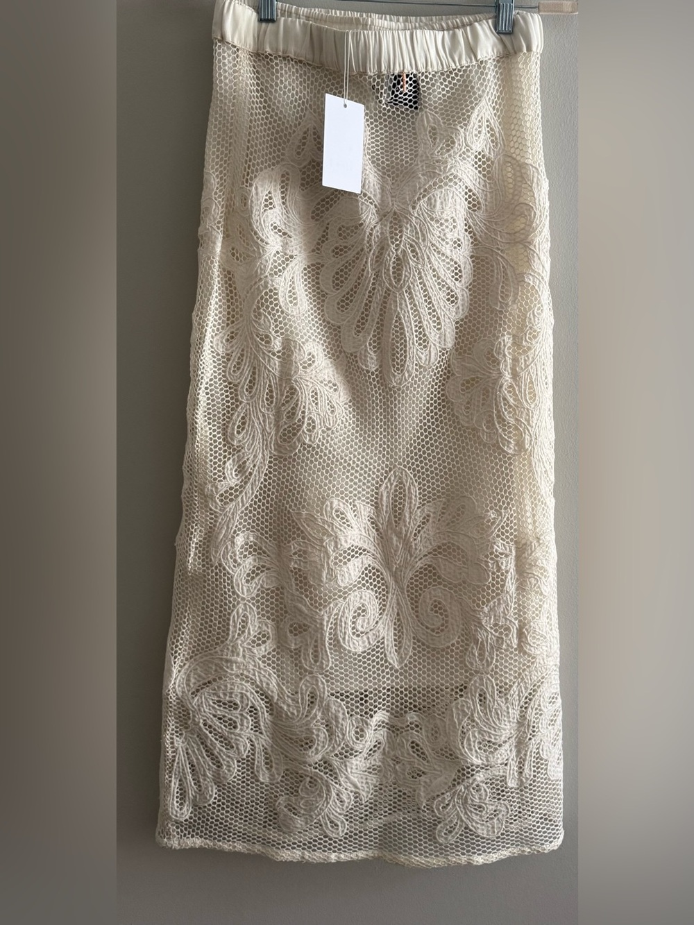 Misa Los Angeles Crochet Lace Midi Skirt - NWT - Small - Picture 4 of 6
